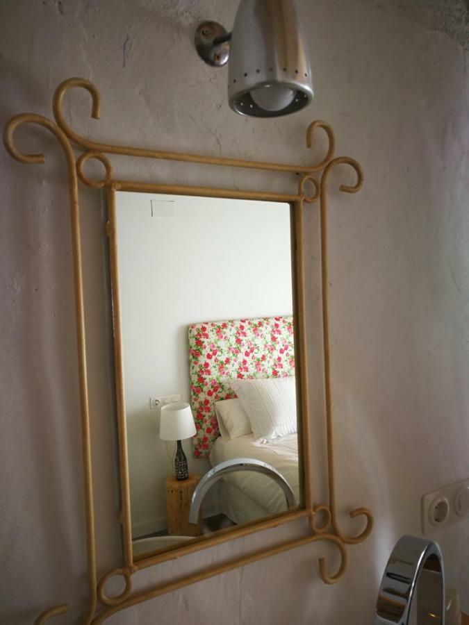 Bed and Breakfast La Casa Dels Ocells (Adults Only) Granollers de Florejacs Экстерьер фото